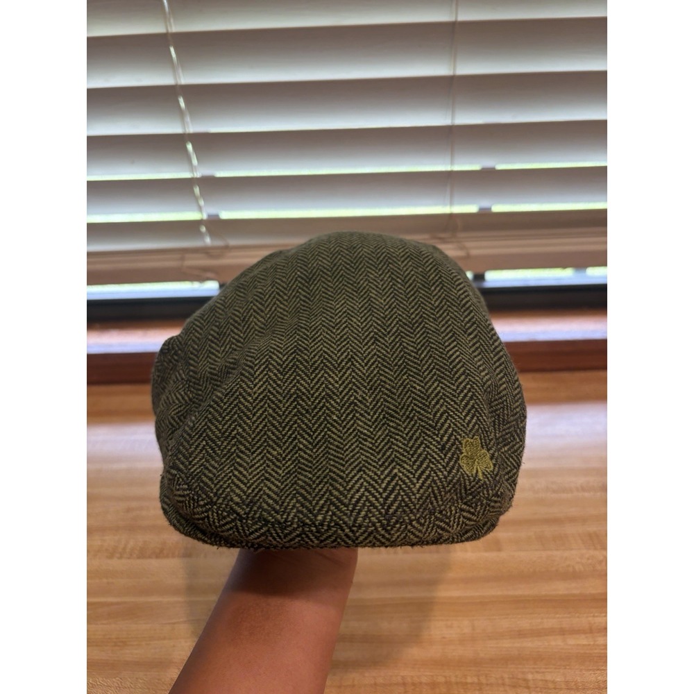 Man of Aran Green Herringbone Tweed Flat Cap Shamrock Irish Wool Newsboy Hat